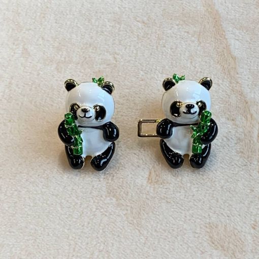 Picture of Bear Button Pins PANDA BUTTON
