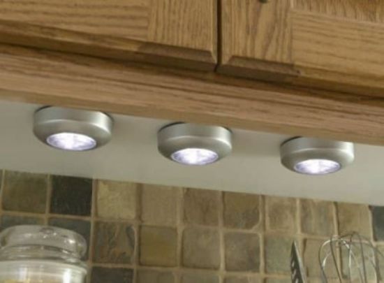 Picture of 3 LED PUSH PLASTIC TOUCH LAMP