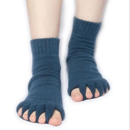 Picture of 5 TOE HIGH TUBE YOGA SOCKS