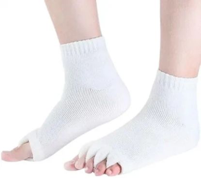 Picture of 5 TOE HIGH TUBE YOGA SOCKS