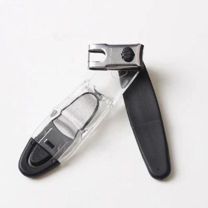 Picture of 360 ROTETING PLASTIC FANCY NAIL CUTTER